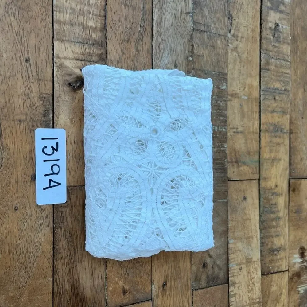 Vintage Table Runner 14 x 46.5 in White Battenburg Lace Intricate Floral Spike